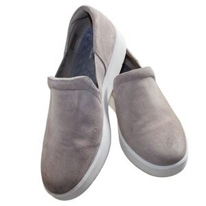 Clarks Collection Womens 9W Suede Slip On Loafers Tan Comfort Casual Shoes Wide